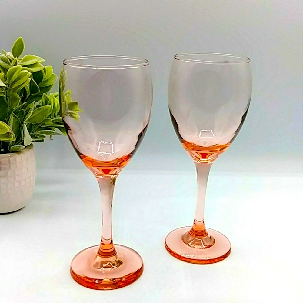 2 Libbey Peach, Pink or Blush Wine glasses. Vintage